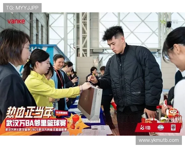 果然视频:以球会友!2025 全国中老年篮球邀请赛启幕在即 果然视频:以球会友!2025 全国中老年篮球邀请赛启幕在即