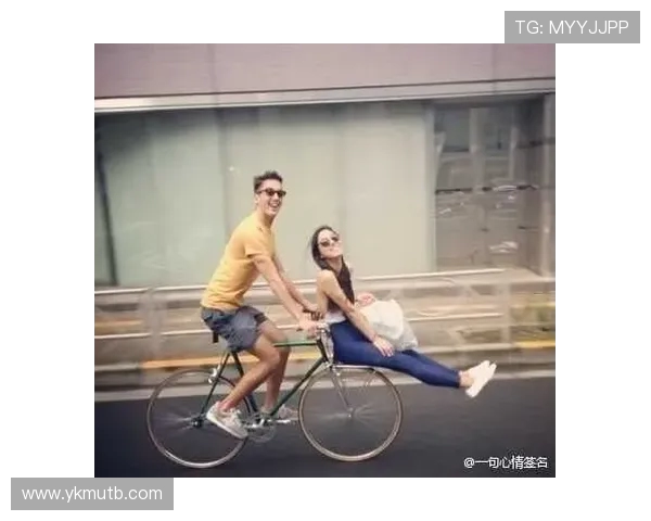 骑行男子路边歇息遇蹊跷：陌生女子强行推车被阻